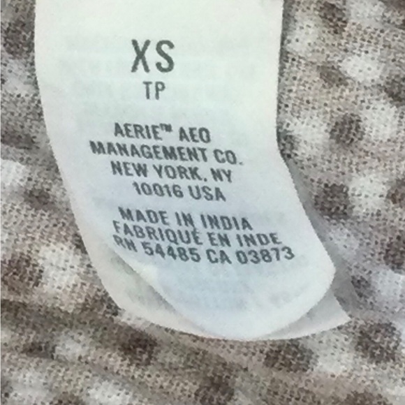 Aerie Size XS Taupe with Dots Shirred Waist Flutter Shorts - Picture 4 of 5